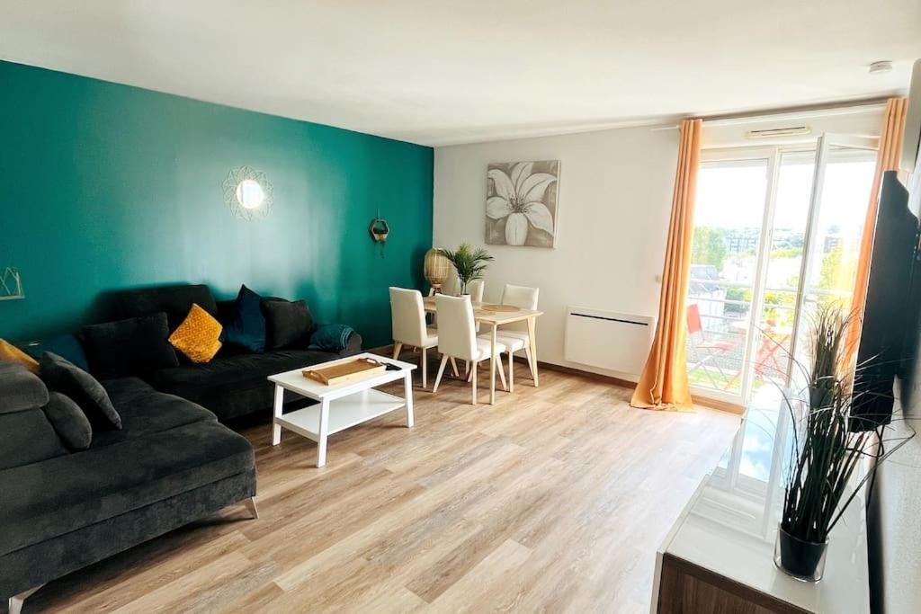 Penthouse De Standing: Vue Paris- 10Min De L'Aeroport Orly - Parking Gratuit Apartment ภายนอก รูปภาพ